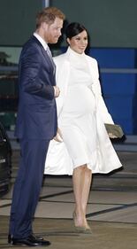 Meghan Markle chic in bianco: foto 2