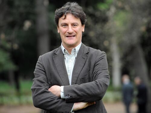 Giorgio Tirabassi non è più in pericolo di vita: l'attore ha già fatto le prime telefonate