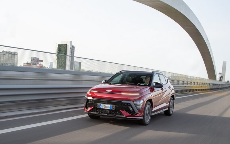 Nuova Hyundai Kona 2023, guarda tutte le immagini 20