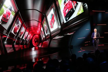 "Simmetrico" tra Alfa Romeo e Expo 6