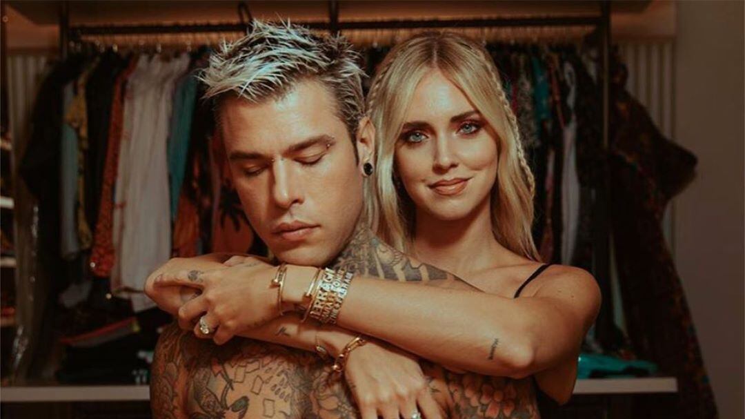 Che fine ha fatto Fedez? Il rapper sparito, sui social spuntano degli indizi
