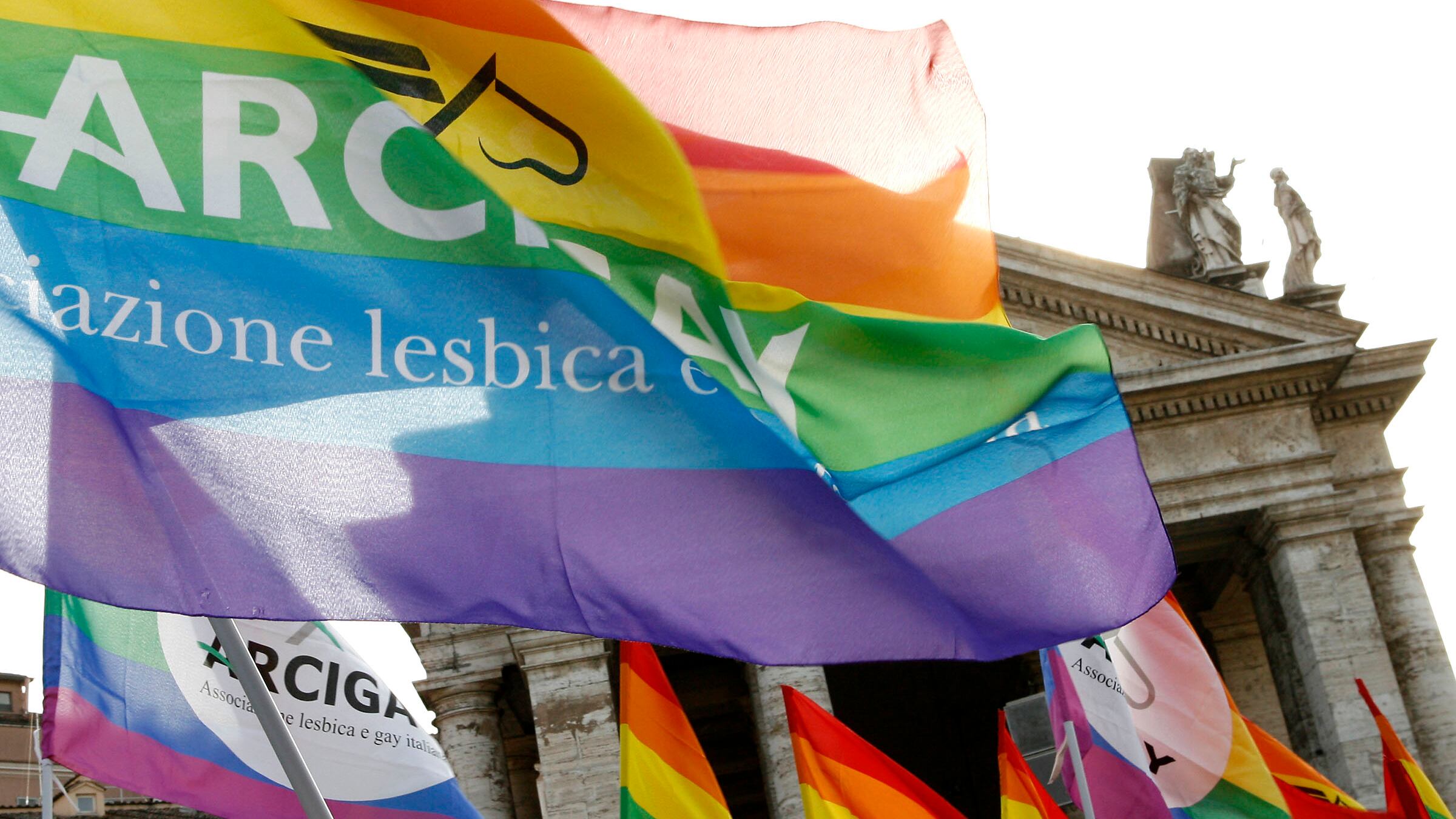 Due attivisti gay nelle liste di Monti: il Prof è sempre più vicino a Bersani