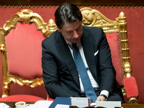 Il premier Conte traballa, sarà cruciale il voto sul Mes
