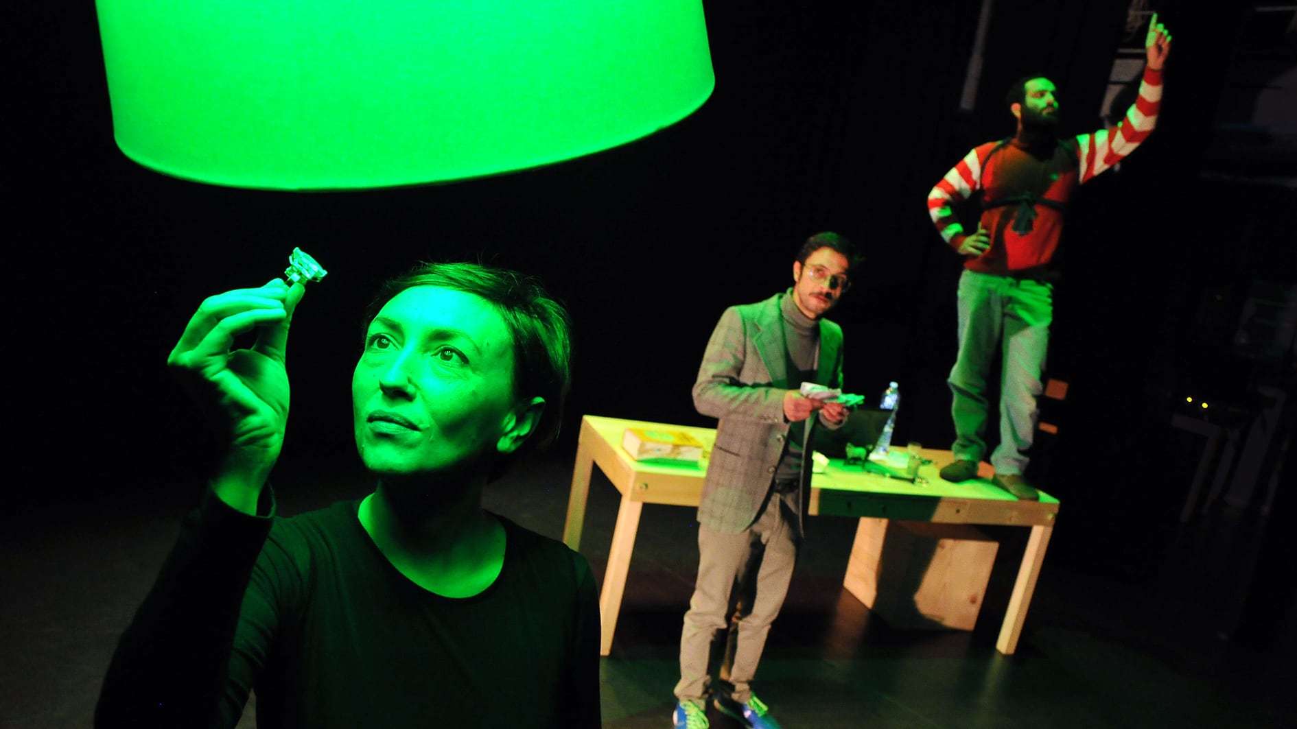 I Millennials in scena: "La loro precarietà cambia anche il teatro"
