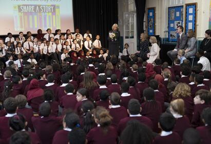 la Duchessa di Cornovaglia  celebra il World Book Day  1