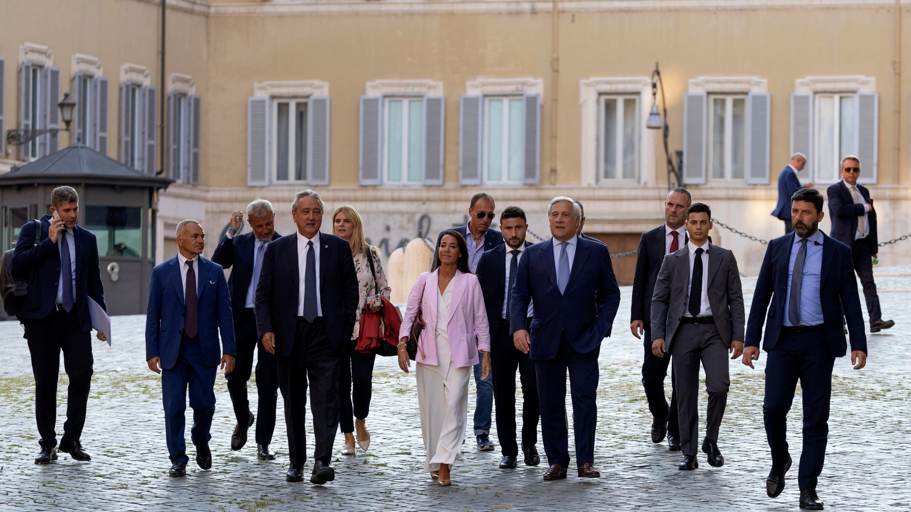 Salari, pensioni e giovani: le priorità del governo sulla manovra
