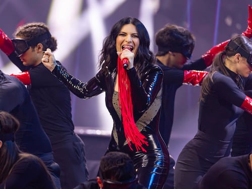 La Pausini rompe il silenzio: “Ecco perché non ho cantato Bella Ciao”