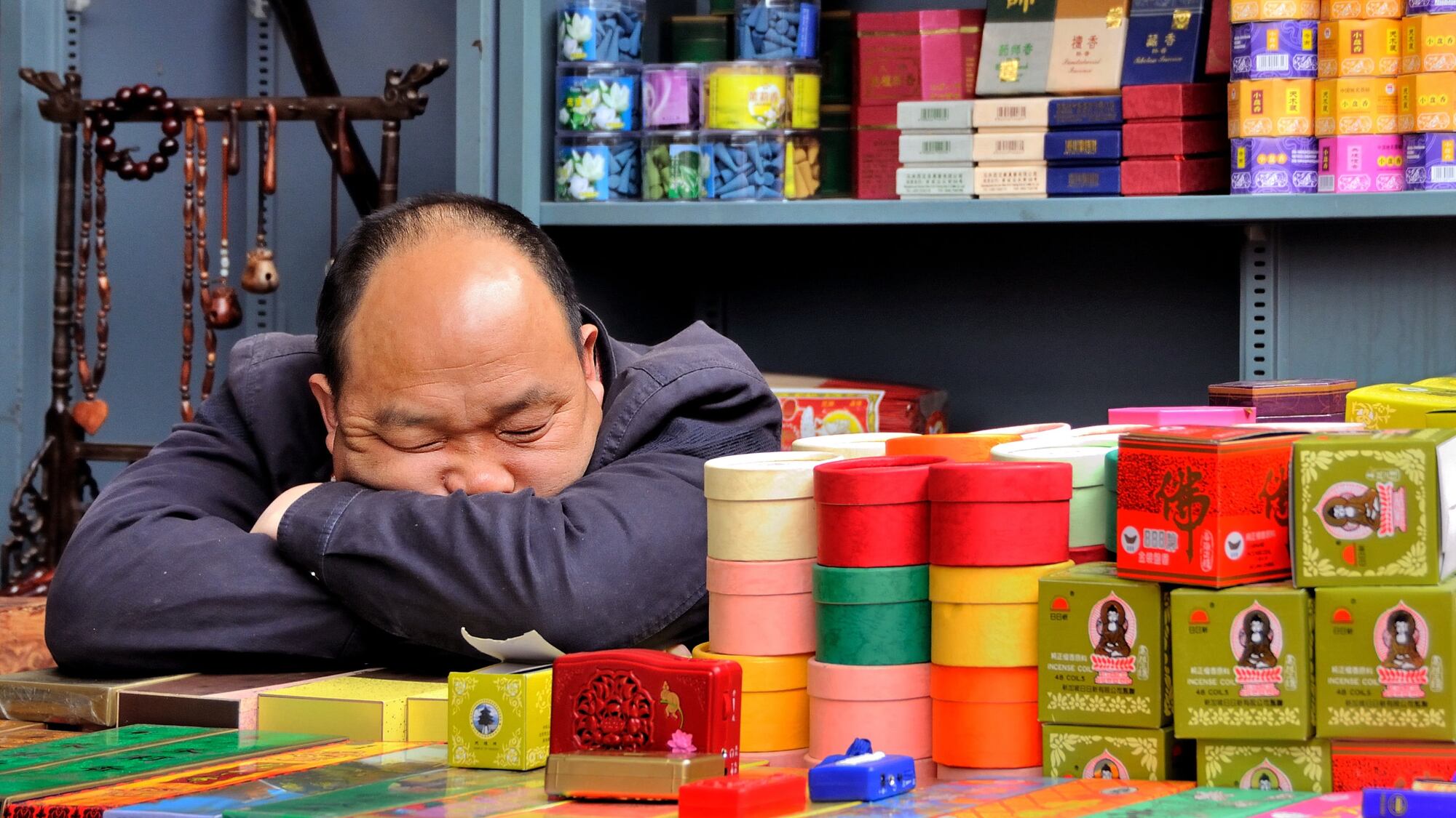 Deflazione, export ed economia in affanno: cosa rischia la Cina (e l'Italia)