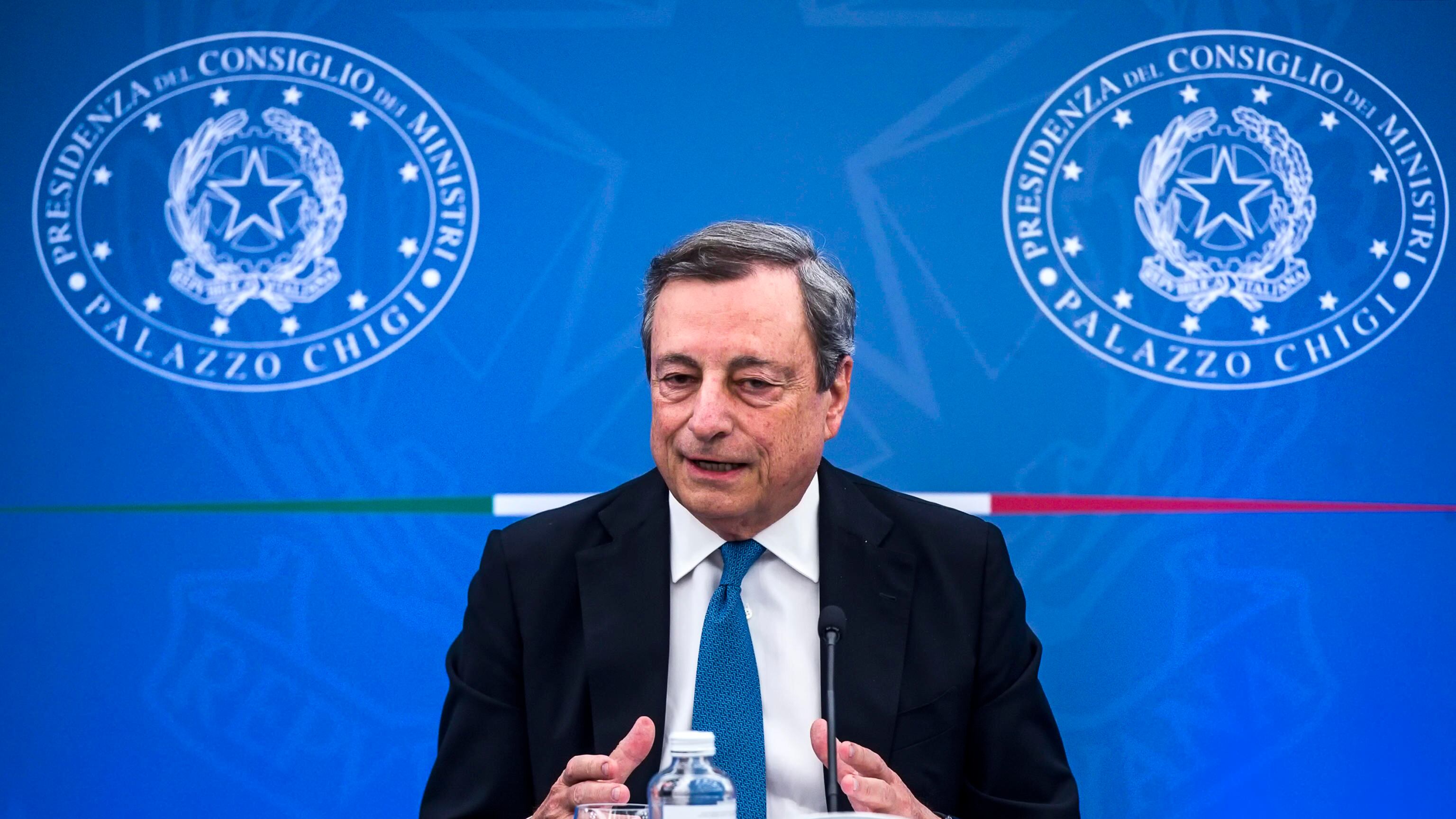 Energia, pensioni e Pnrr: i dossier "sospesi" sul tavolo di Draghi