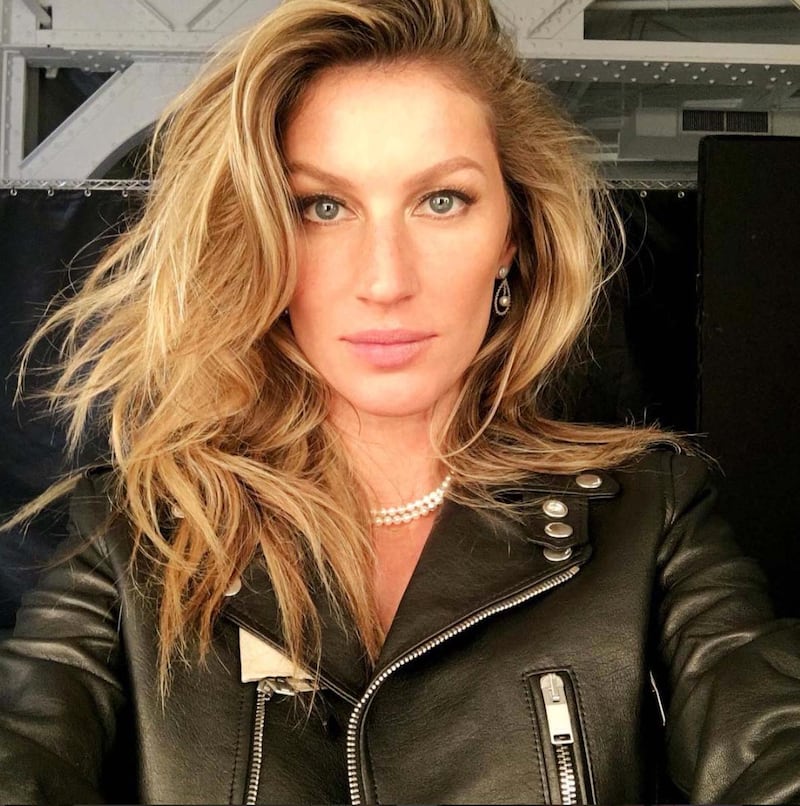 Gisele Bündchen: mamma, donna e modella su Instagram 9