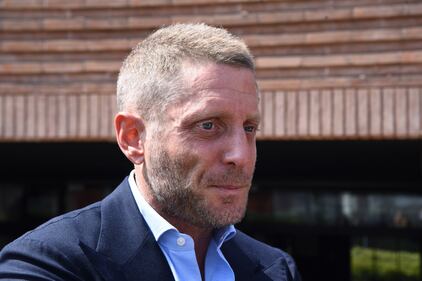 Lapo Elkann e la ragazza misteriosa 4