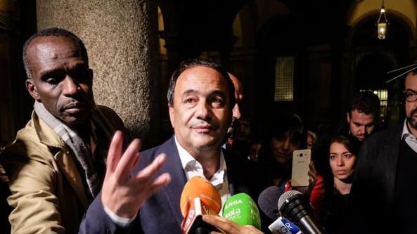 Lucano alla tendopoli di San Ferdinando: “Una sconfitta per lo Stato”