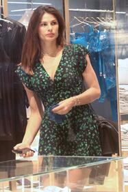 Dyane Mello, shopping hot a Milano 5
