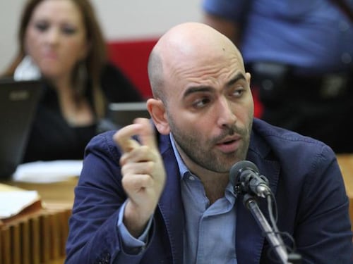 "Se l'avesse fatto Berlusconi": l'urlo della sinistra anti-Renzi