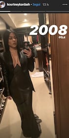 Sorelle Kardashian, lo scatto hot sui social 8