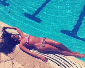 Pamela Prati, un'estate hot 17