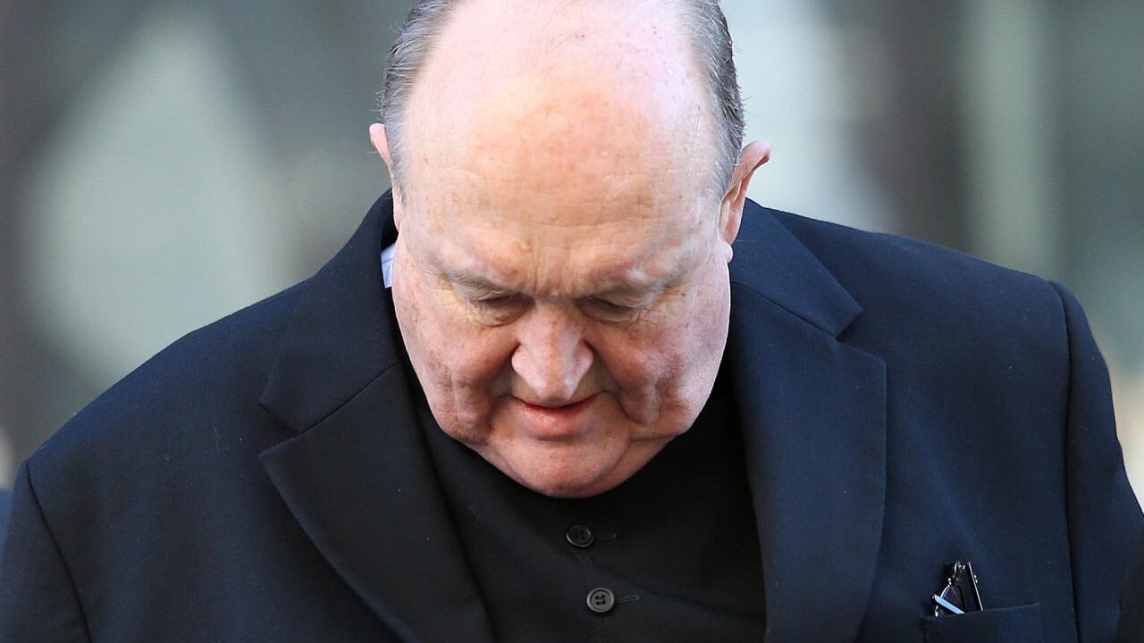 Il premier australiano chiede al Papa di rimuovere l'arcivescovo condannato