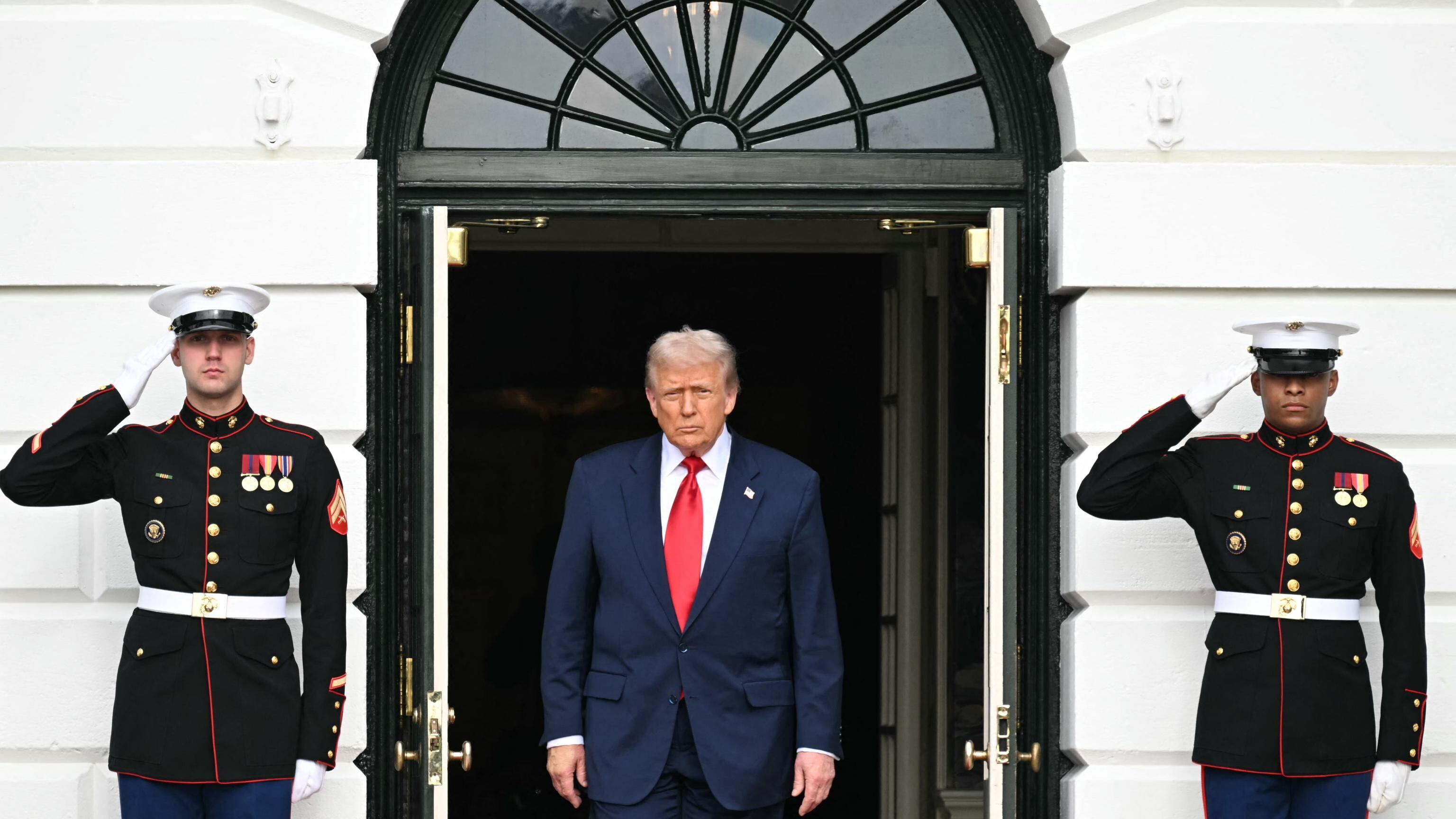 Meno male che Trump c'è