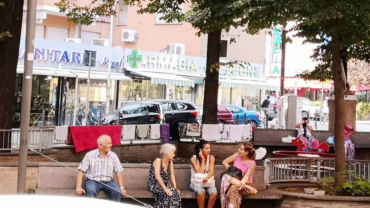Roma, così i rom sfrattano i bimbi dall'area giochi