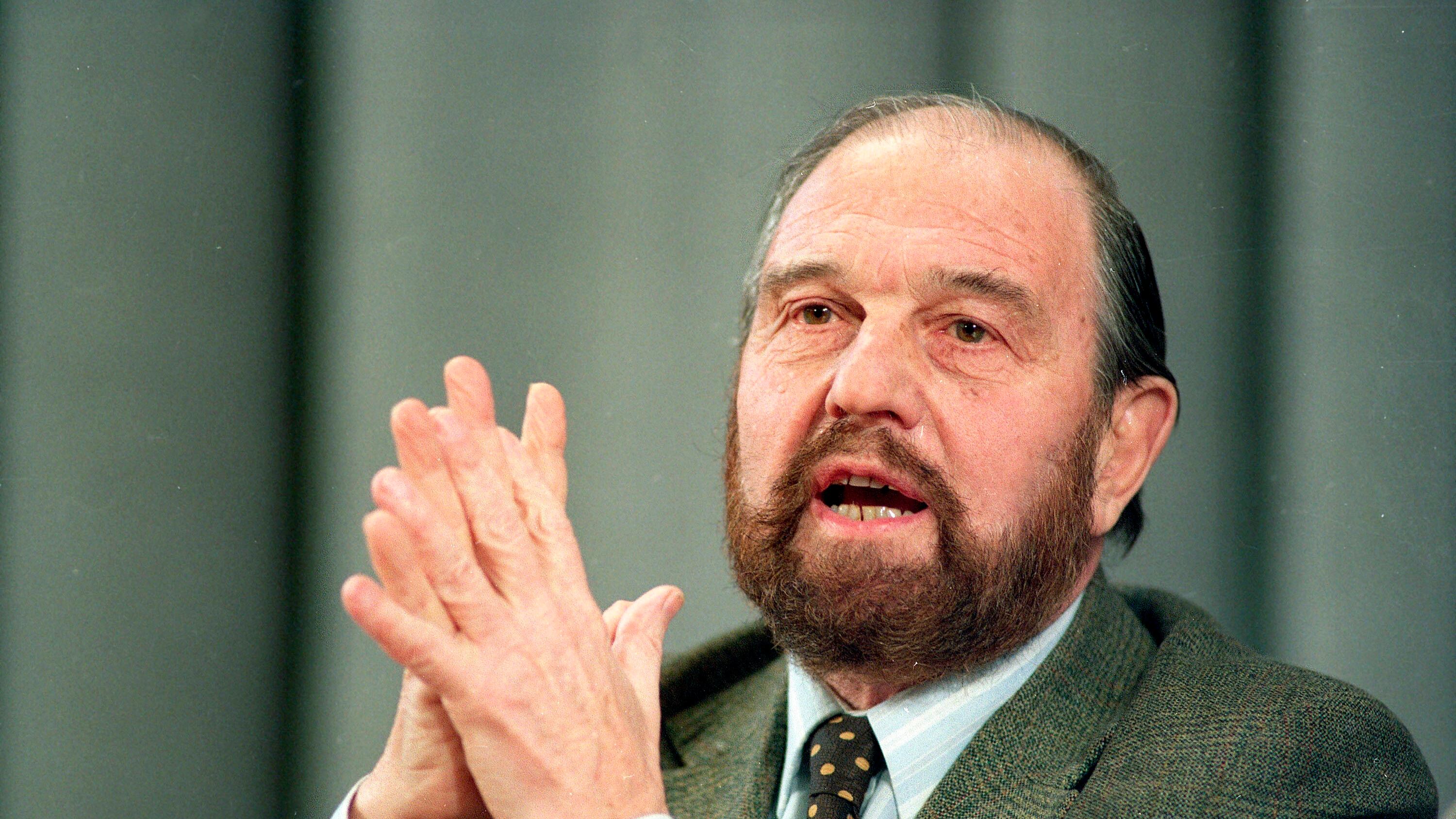 Morto George Blake, il principe dei doppiogiochisti che tradì Londra