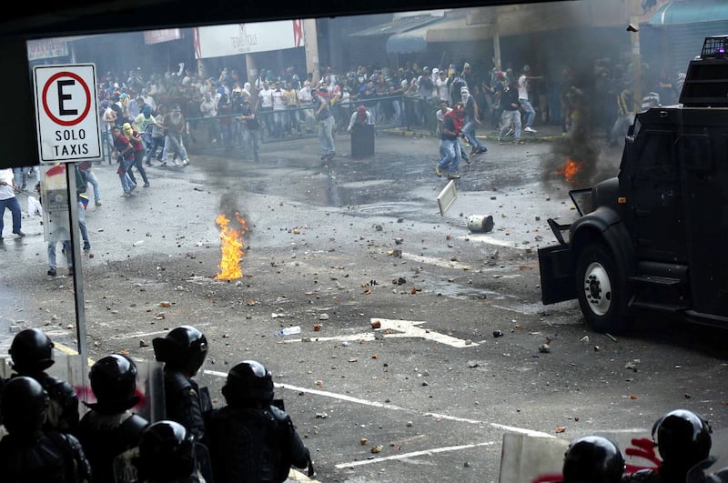 Duri scontri in Venezuela 13