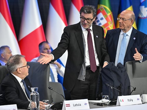 "Il 2% alla Difesa anche senza flessibilità"