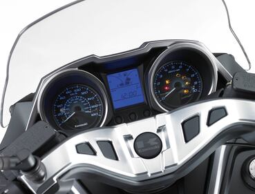 Kawasaki J300 8