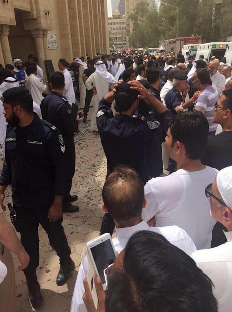 Attentato in una moschea sciita in Kuwait 1