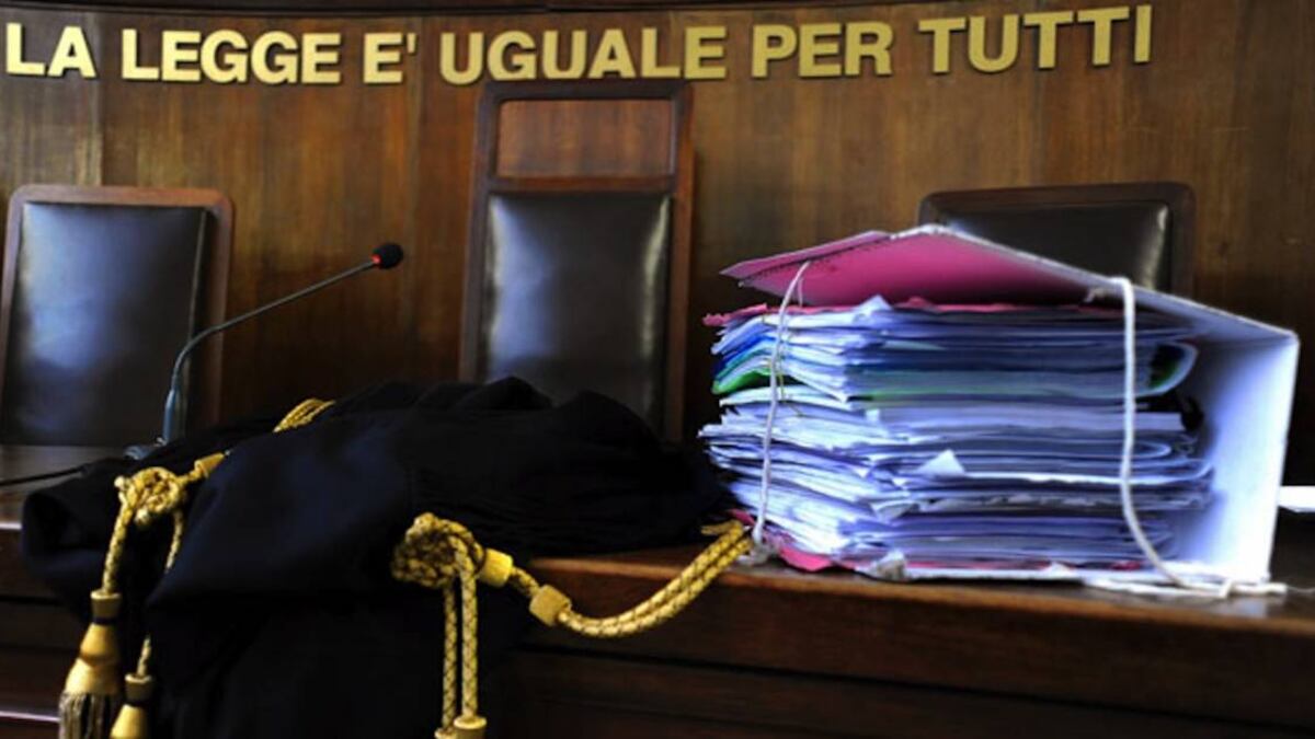 Prende i soldi dell'accoglienza e ha un lavoro. Ma per il Tar nessuna anomalia