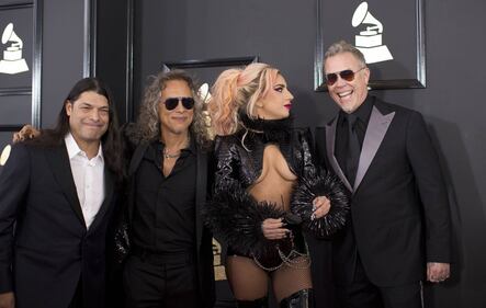 Grammy 2017, i look più sexy sul red carpet 3