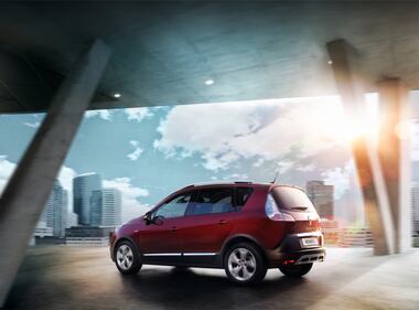 Renault Scenic XMOD Cross 18