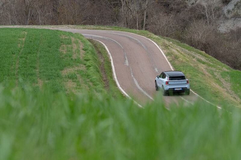 Volvo EX30, guarda le foto 5