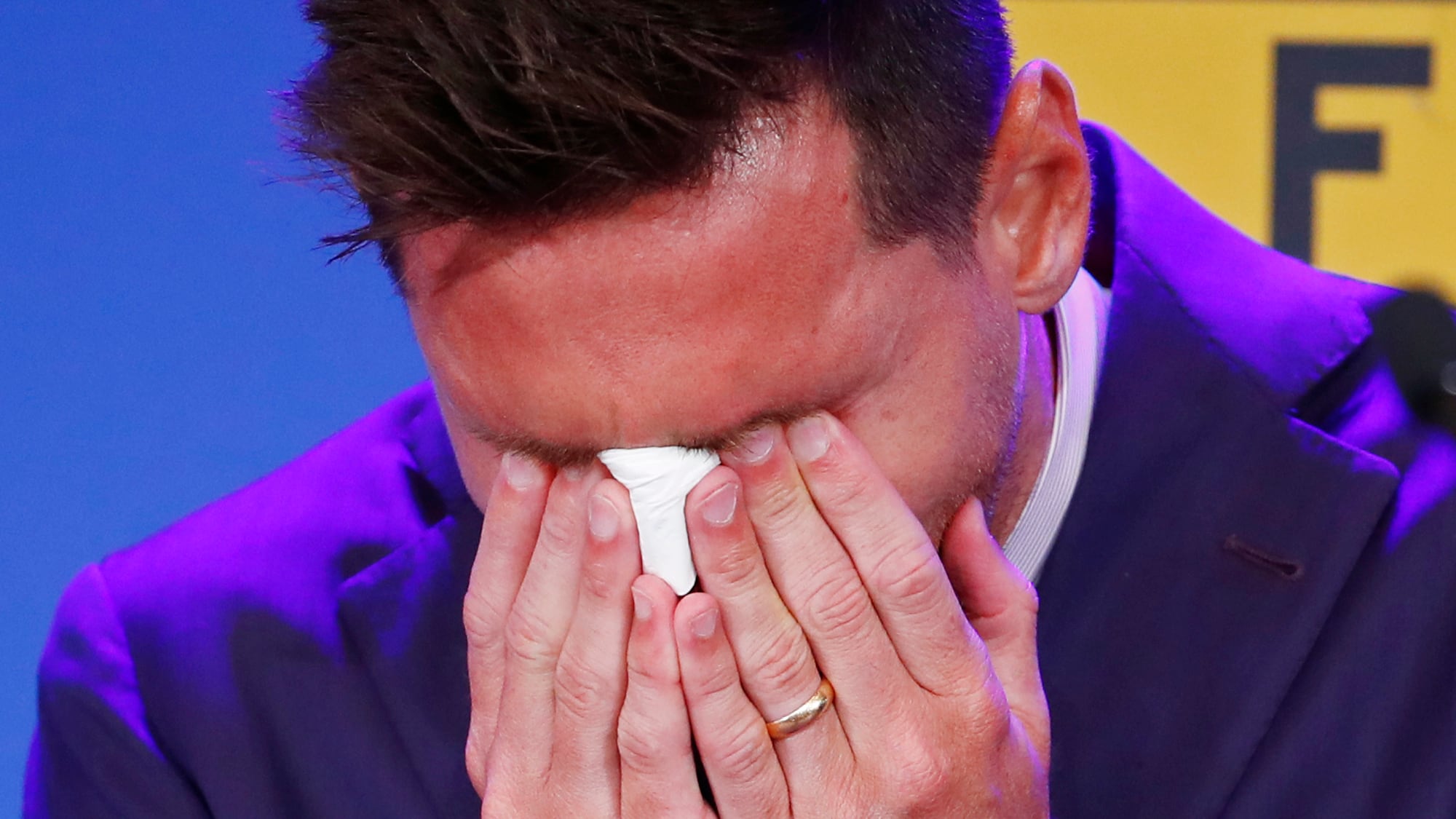 Messi scoppia in lacrime: "Tutto questo..."