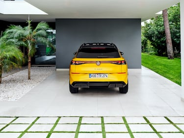 Nuova Volkswagen T-Roc, primo contatto: guarda la gallery 13