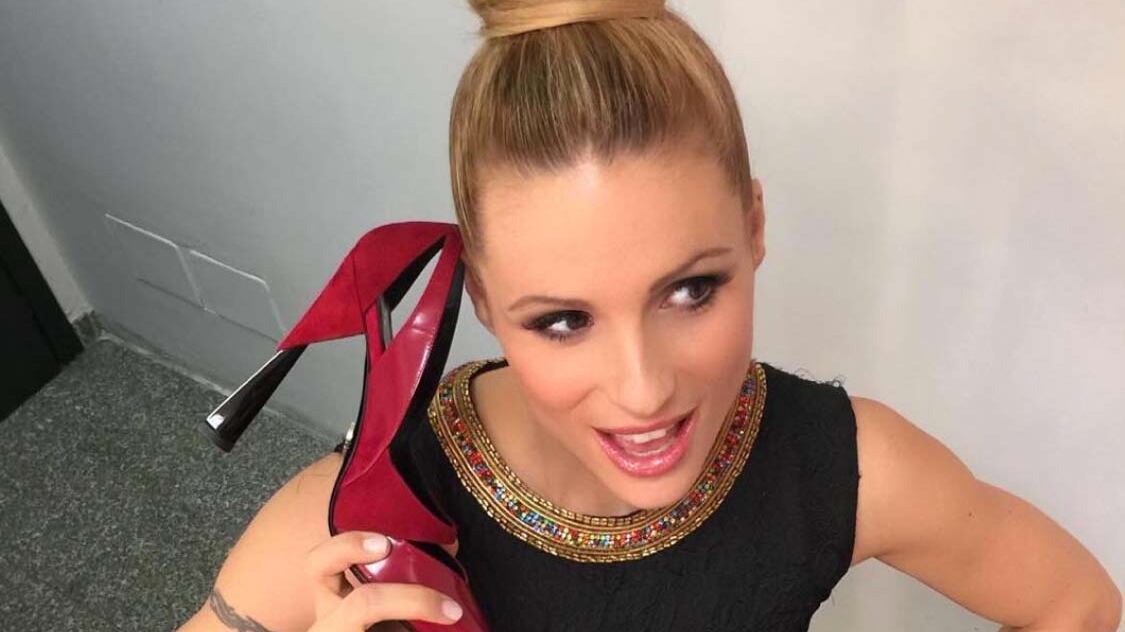 L'accusa della Hunziker al talent scout. "Sesso con le ragazzine per farle andare in tv"