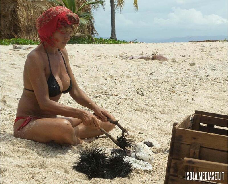 Isola 2017: i momenti più sexy del reality 1