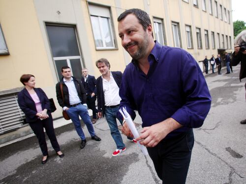 Salvini apre a un governo per fare la legge elettorale