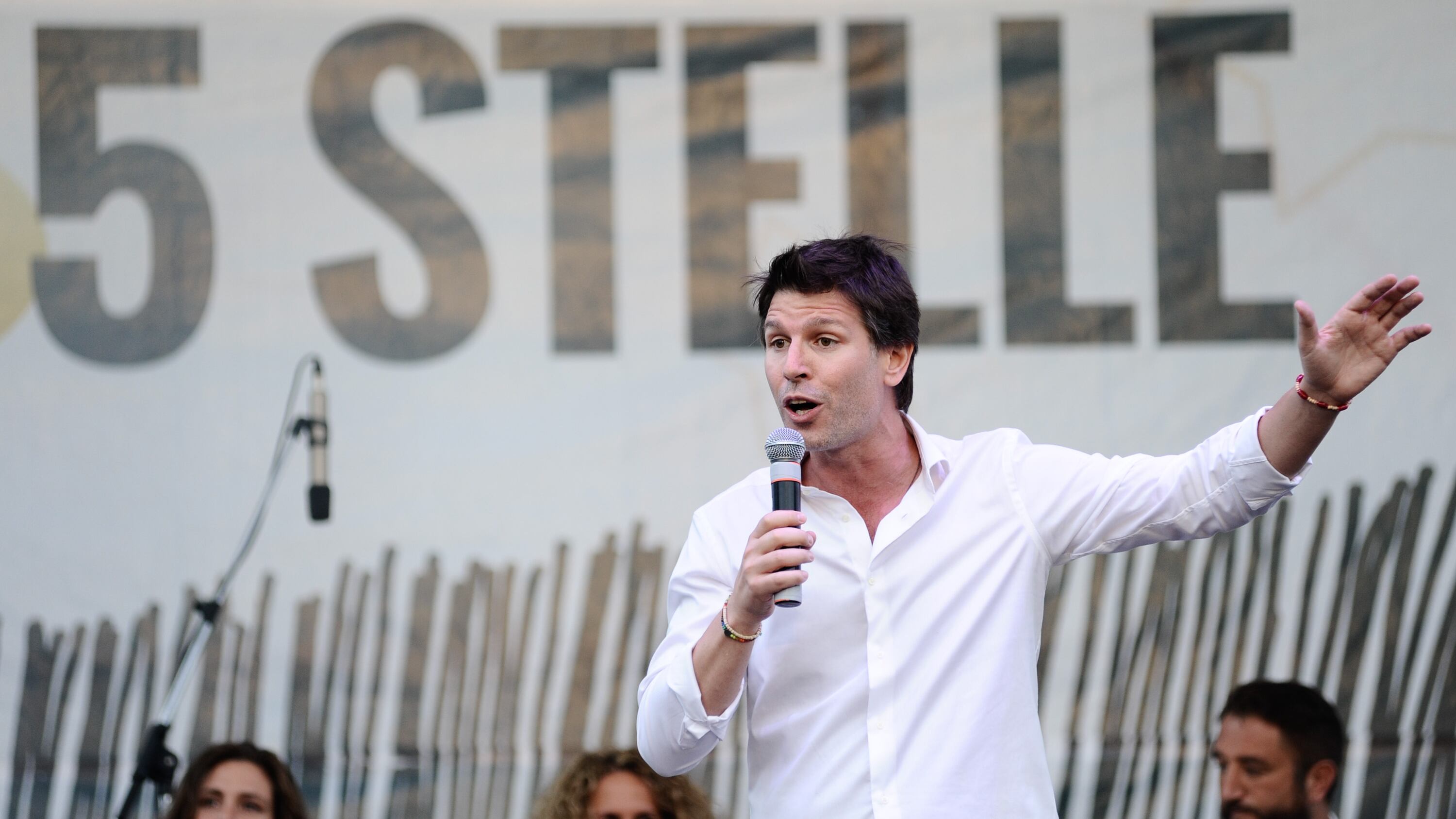 Altra grana per i grillini: "Corrao non sarà più facilitatore degli enti locali"