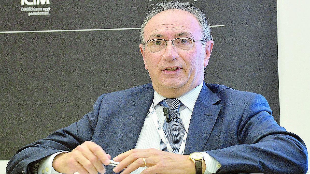 Unicredit batte le attese con 1,1 miliardi di utili