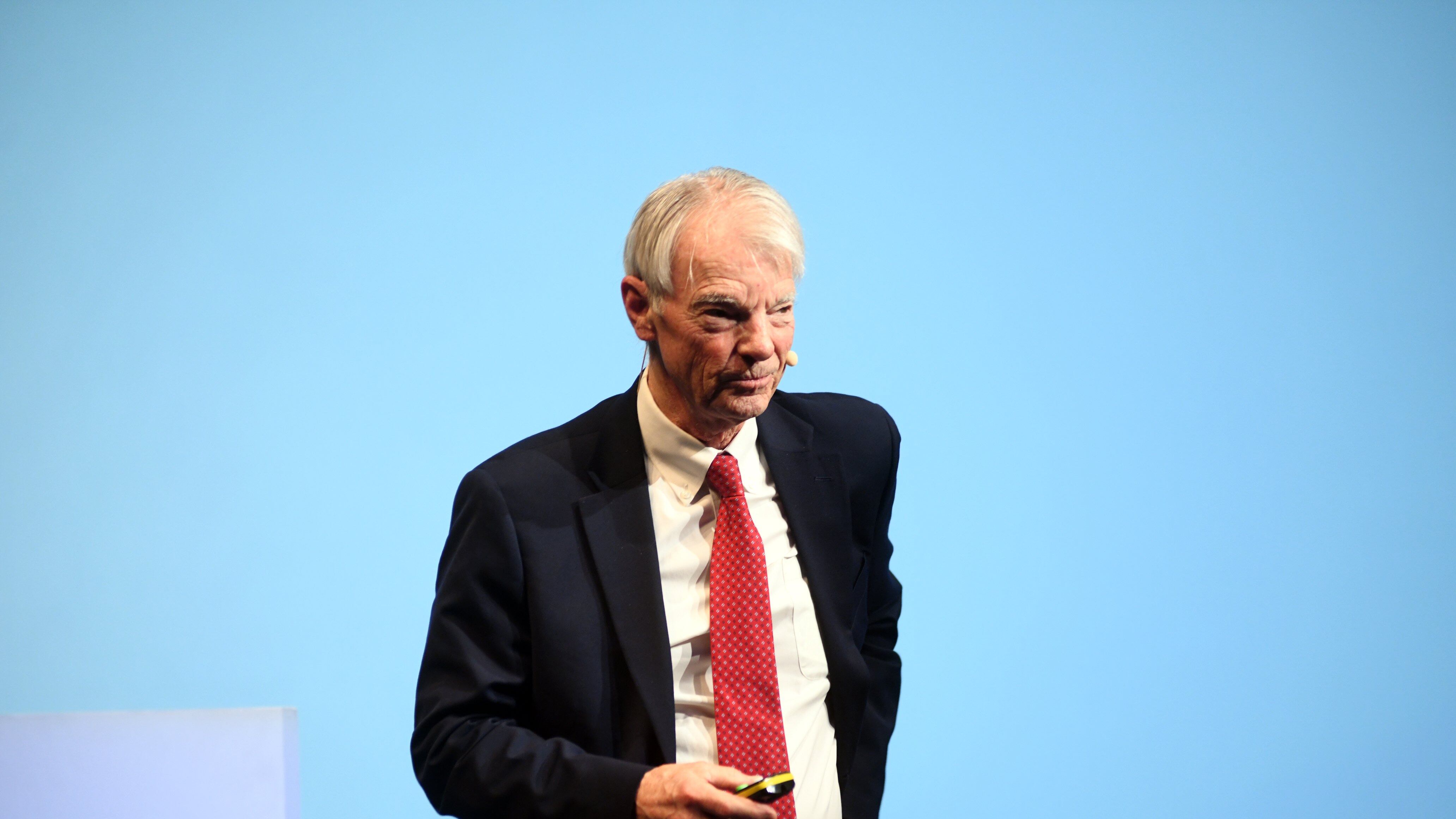 "L'Italia? Fa meglio degli altri. Cina destinata alla rovina": parla il Premio Nobel Spence