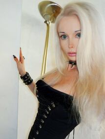 Valeria Lukyanova, la Barbie umana 38