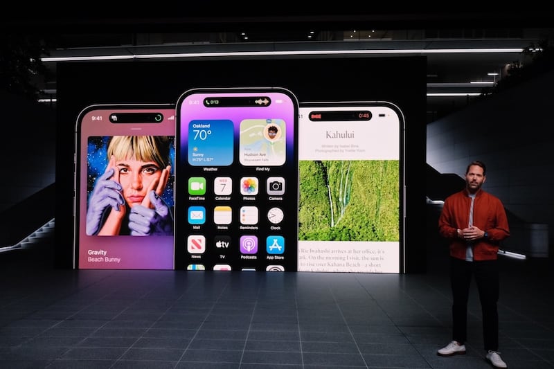dynamic island presentazione dettaglio iPhone 14 Apple