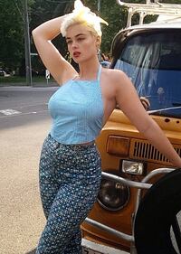 "Non chiamatemi curvy, io sono una modella" 17