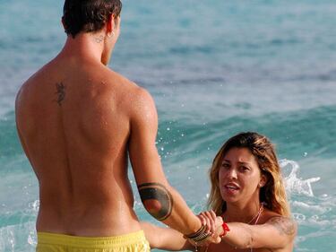 Belen Rodriguez e Stefano De Martino a Formentera 4