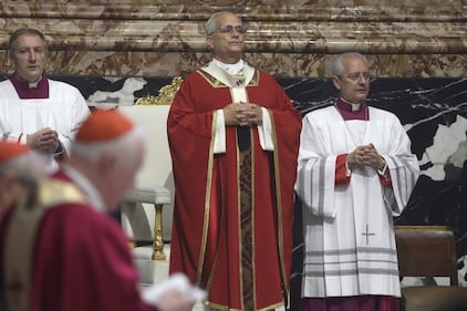 I funerali del Cardinale Ruini celebrati dal Papa in Vaticano - FOTO 2