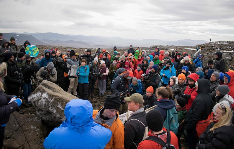 I funerali al primo ghiacciaio scomparso in Islanda 3