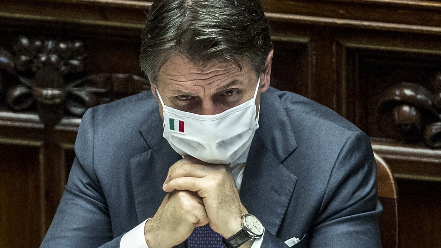 Conte si proroga i poteri: "Stato di emergenza fino a ottobre"