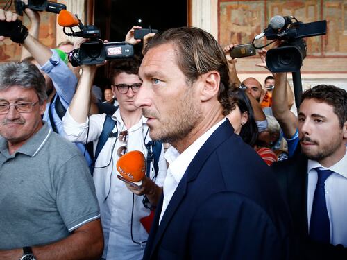 Totti svela la rissa sfiorata con Spalletti: "Hai rotto le palle, con me hai chiuso"