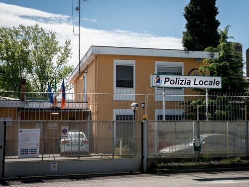 Il capo dei vigili e la coca per incastrare la collega