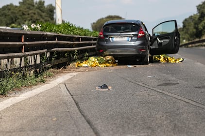 Tragedia a Roma: perdono la vita due turisti irlandesi investiti sulla Cristoforo Colombo 5